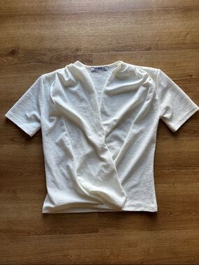 Zara Cream Draped V-Neck Short Sleeve Top